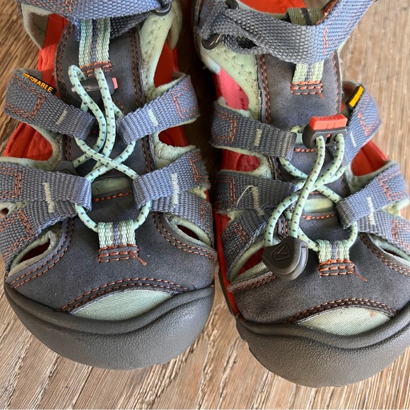 Keen Seacamp CNX Kids Girls Size 3 Great condition - Picture 5 of 5